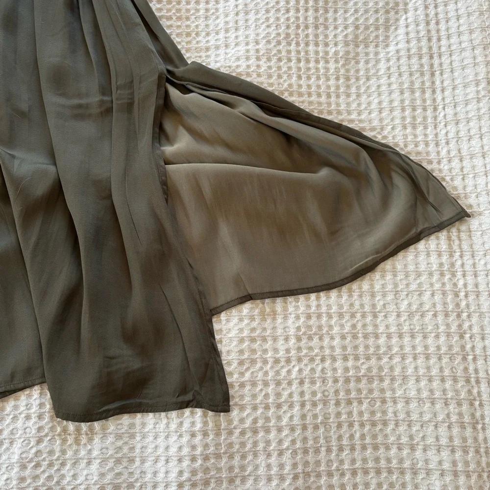 NWT Kori Georgette Pleated Olive Maxi Skirt High Waisted Flowy With Slit Sz L - Picture 8 of 10